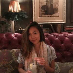 Meet your Posher, Anna